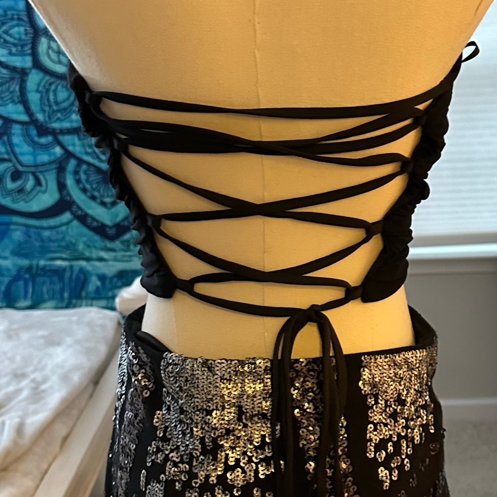Top - Picture 3 of 3